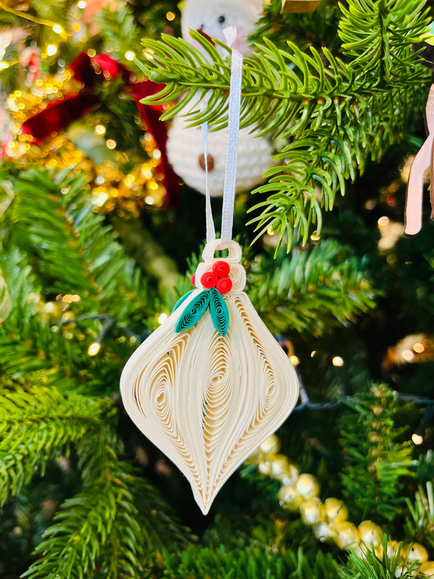 Quilled Christmas Ornaments