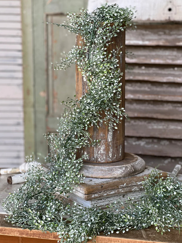 6' Little Luna Green Leaves Garland