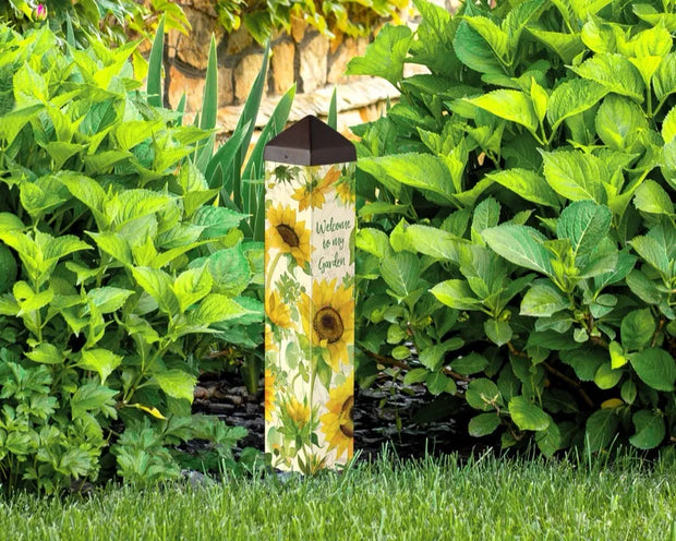 Gathering Sunflowers 20" Art Pole