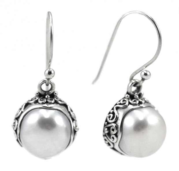 Indiri Collection SANUR Freshwater Pearl Drop Earrings