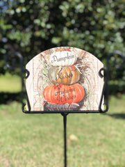 Heritage Gallery Fairytale Pumpkin Stack Garden Sign