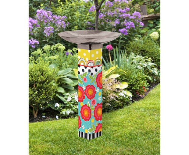 Happy Go Lucky Bird Bath Art Pole